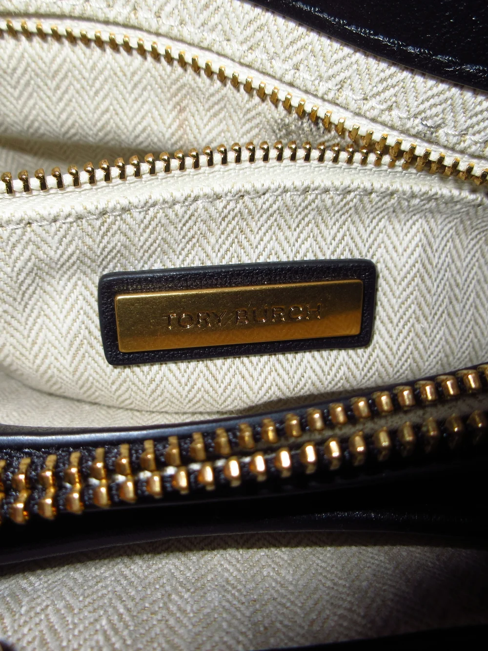 Tory Burch black tory